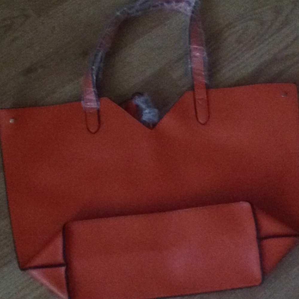 Shoulder bag - Picture 2 of 3